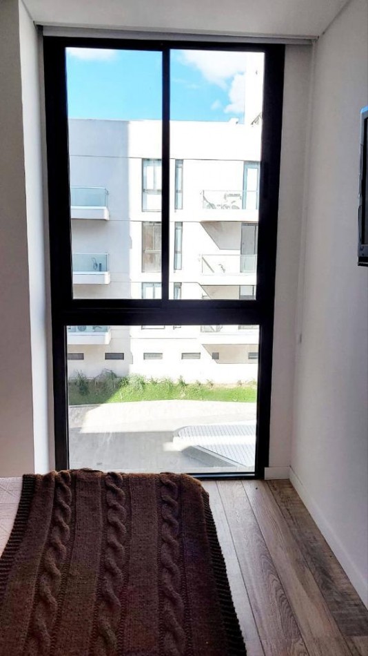 DEPARTAMENTO CENTRICO AMOBLADO LAKE TOWERS