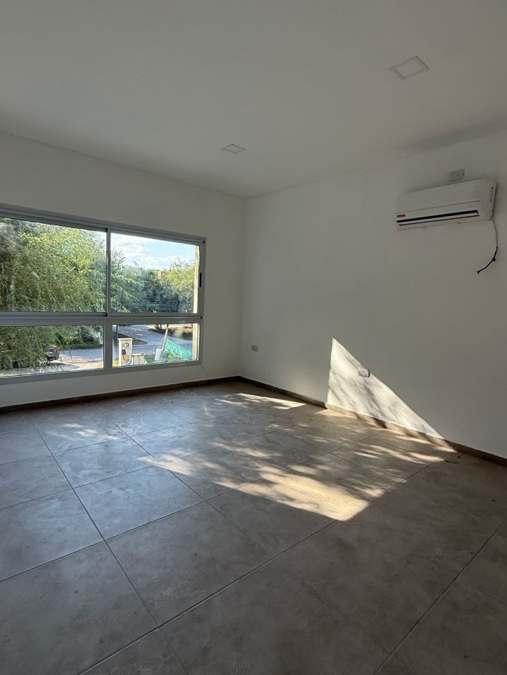 CASA A ESTRENAR- COUNTRY LA ARBOLADA
