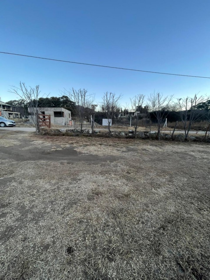 LOTE - LAS JARILLAS