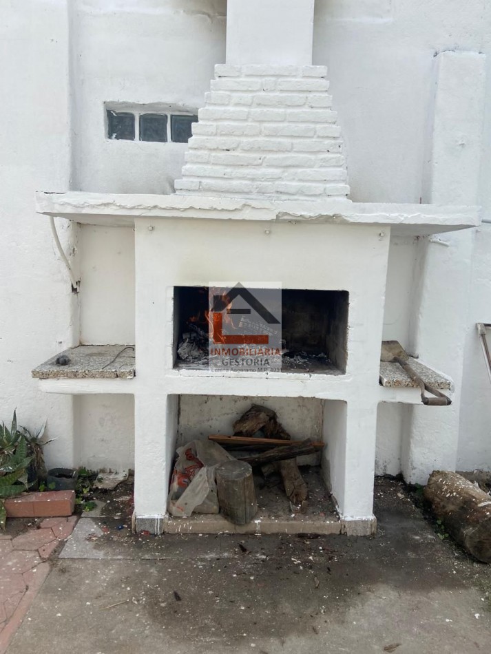 CASA - CORDOBA BARRIO MAIPU