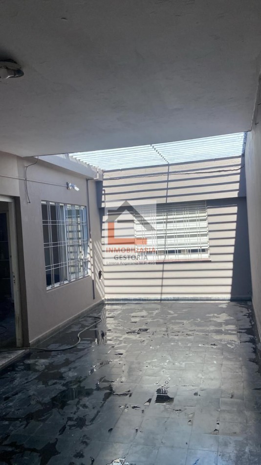 CASA - CORDOBA BARRIO MAIPU