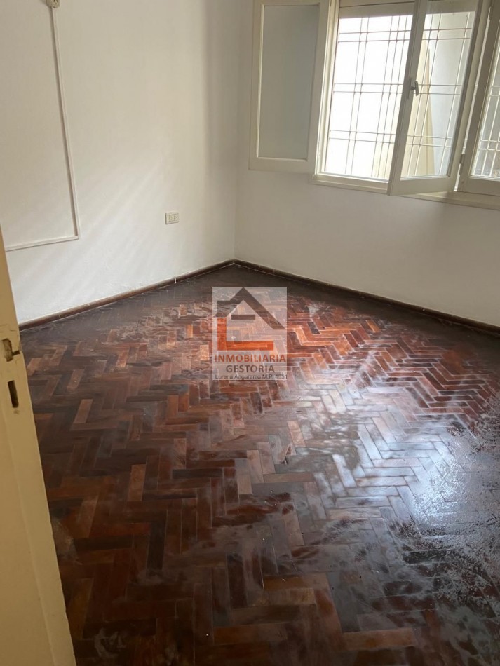 CASA - CORDOBA BARRIO MAIPU